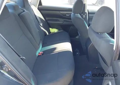 2015 Nissan Altima 2.5 S из США, поврежденный, VIN 1N4AL3AP4FC265607